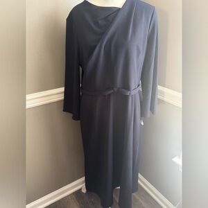 NWT Maggy London Womens Twist Neck Cocktail Sheath Dress Navy Blue Size 12